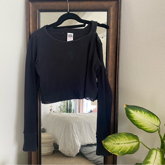 Gymshark Off-Shoulder Cropped Sweater Size Small - Picture 5 of 6